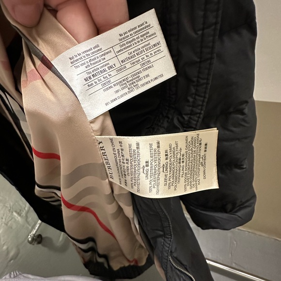 Burberry puffer coat - Picture 6 of 14